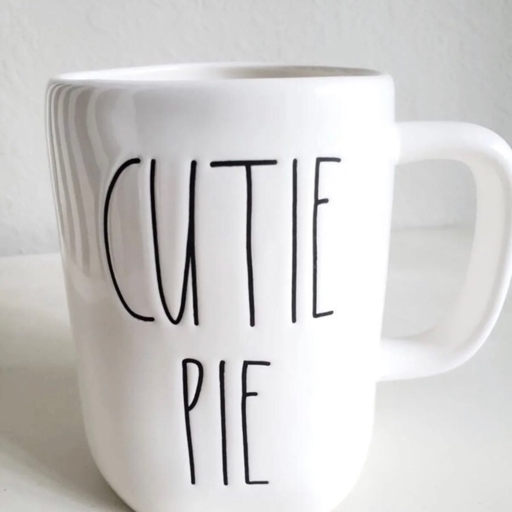 RaeDunn CUTIE PIE MUG
